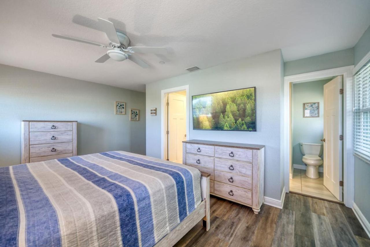 Four Shores Unit 3 Gulf Condo Direct Gulf With Pool And Spa Clearwater Beach Exterior photo